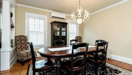 Historic Row Home 1 Block from Gate 1 at USNA - Foto 4