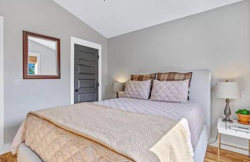 Swannanoa Serenity River Motif, Spa & Game Room - Foto 27