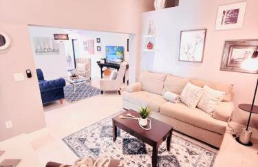 The Miami Grove Oasis - Photo 29