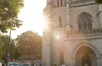 Suite Montrachet 4 personnes vue cathédrale 1 Place de parking - Foto 30