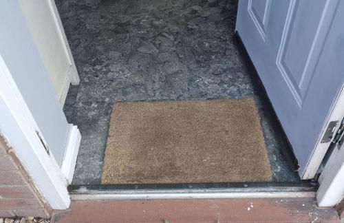 Sea Escape The Tardiis Beachfront location Aberavon beach Sea Views Driveway parking - Foto 29