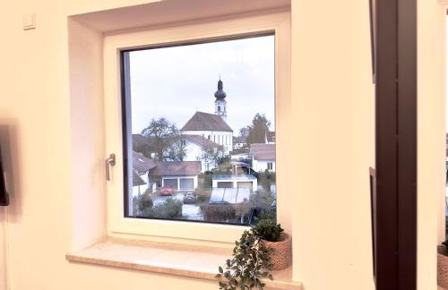 KUELhome - Moderne Wohnung mit Küche & Parkplatz Ausblick auf den bayerischen Wald - Foto 9
