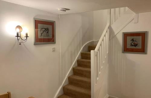 Cute cob cottage - Photo 17