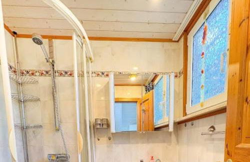 Ivory- Nurdachhaus direkt im Wald, Haustier- und Familienfreundlich - Foto 2