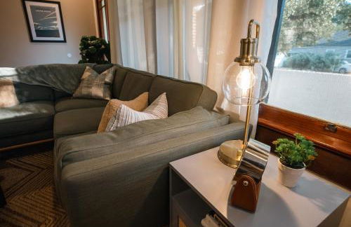 Gulf Coast Craftsman - Cozy, Charming & Central! - Foto 29