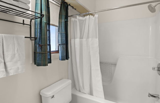 Clyde's Cabin 4 Bedroom Home - Foto 23