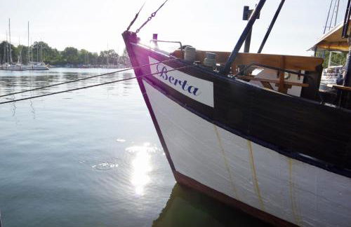 Urlaubsbahnhof - "Wartehalle" - Foto 16