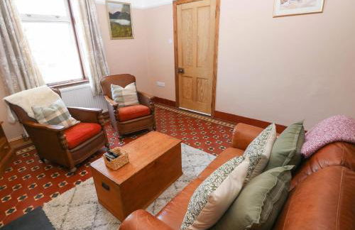 Llanwern Farm - Photo 8