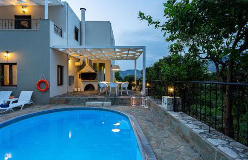 Villa Elodia with Pool & Garden in Heart of Crete - Foto 28