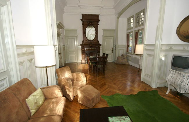 Charming Castle in Serrieres-en-chautagn With Pool - Photo 45