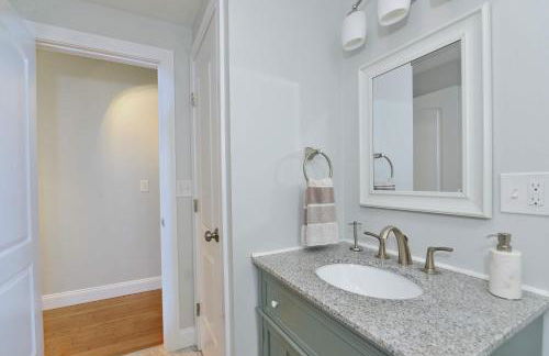 Jennifer's Getaway Stunning Views & Private Deck - Foto 20