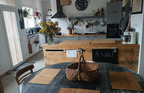 Maison coeur de village 250 m2 piscine clim - Foto 48