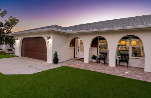 NEW! Cortez Cabana! Canal front home with heated pool & boat dock! - Foto 55