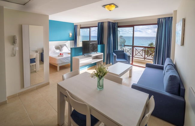 Apartamentos Prope Mare - Photo 8