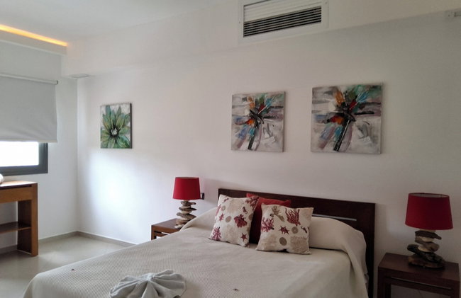 Aligio Aparthotel Beachfront - Foto 22