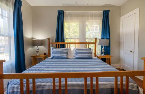 Pets OK • Backyard - 3 miles to River Walk & Alamo - Foto 40