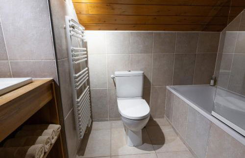 Ski Peak - Chalet Rostaing - Incredible vaulted ceiling dining room and breathtaking garden - Foto 33