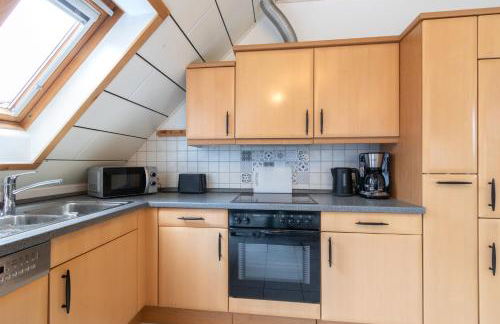 Helle Top gelegene Fewo im schönen Gau-Algesheim, Monteure willkommen, Parkplatz vor der Tür - Foto 13