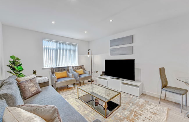 St Martins House Luxury Apts. Ruislip - Photo 38