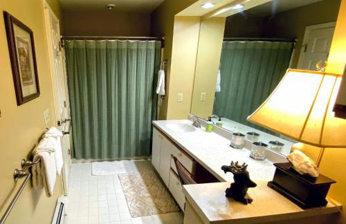 F8 Luxurious Mt Washington Hotel golf course home Wifi cable air conditioning - Foto 23