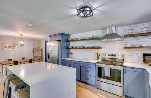 Waterfront Retreat with Hot Tub in Gun Barrel City! - Foto 10