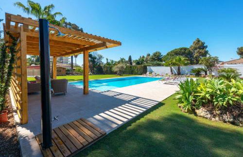 Villa Ramos by Villa Plus - Photo 7