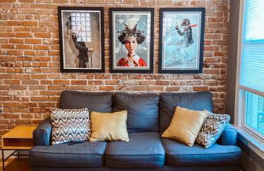 Blue Ox Charming 2 Bedroom Triplex - S Broadway - Photo 2