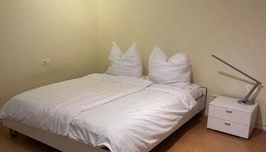 Ferienwohnung Nähe Autobahn Ruhige Lage für Familien & Monteure - Foto 5