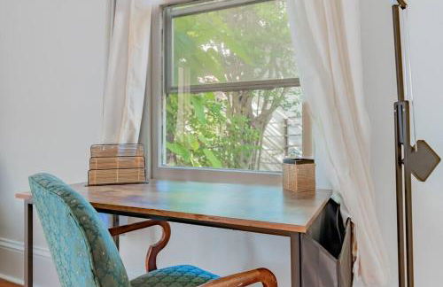 Midcentury Modern - central location to all - Foto 6