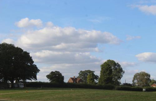 Parkfields Barns Self Catering Accommodation - Foto 42