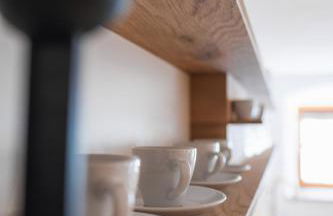 Gehobenes Ambiente in historischer Wohnung - Photo 6