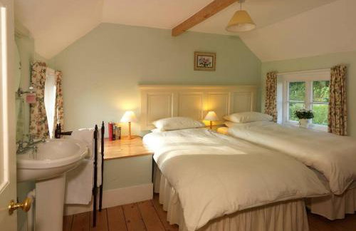 Spacious Holiday Cottage with Scenic Views - Foto 6
