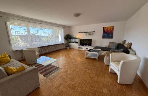 Für Handwerker und Gruppen- große Ferienwohnung mit Balkon und Terrasse - Foto 2