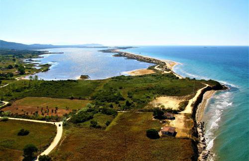 Glavounos House - Photo 13
