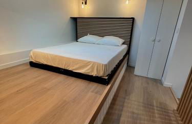 Magnifique Studio duplex,150 mt de la plage et centre ville,clime,wifi - Foto 4