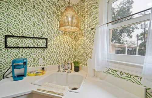 Stonewall Bungalow 2 - Sleeps 2 - Foto 14