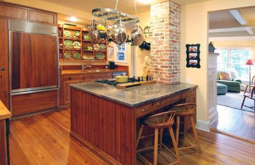 1879 Downtown Annapolis Home with Koi Ponds and Gardens - Foto 3