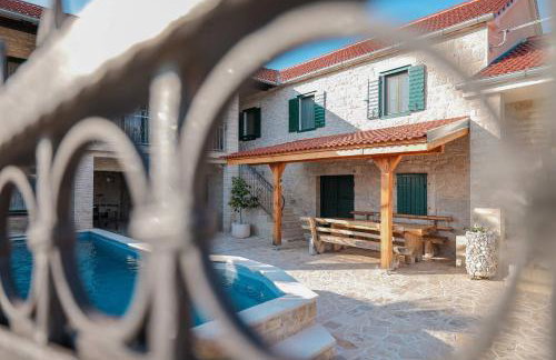 MY DALMATIA - Authentic Villa Vita with private swimming pool - Foto 13