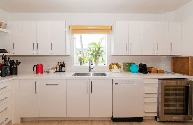 The Little White House 5 Bedroom Home - Foto 11