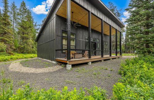 Wagon Wheel Hideaway - All season new build home near Tamarack Resort & Lake Cascade - Photo 41