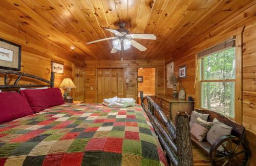 A Creek Runs Thru It - Secluded Waterfront Cabin - Foto 23