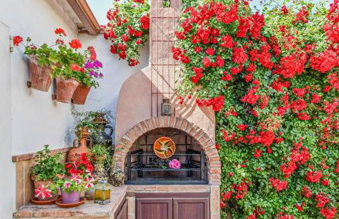 Nice Home In Córdoba With Wifi - Foto 17