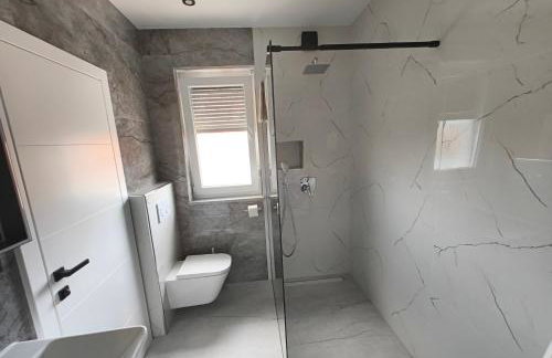 Apartments Ivana with the pool - Photo 15