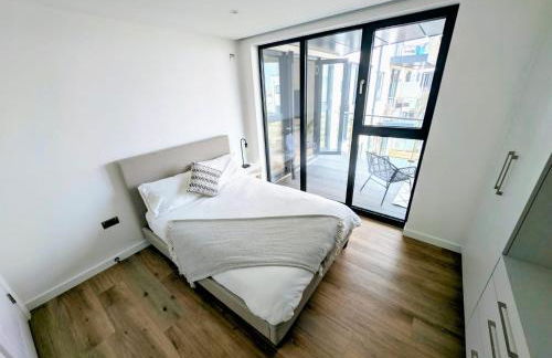 Harbour view-Sleeps 4-Sea View-Parking-Balcony - Foto 7