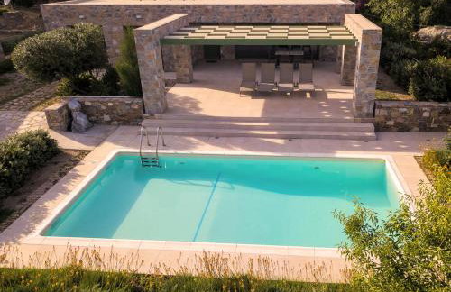 Ouzo Stone House 1, with private pool - Foto 4