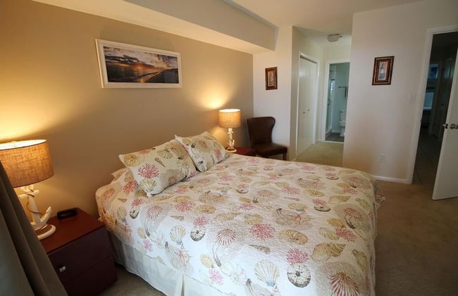 Bellevue Street 4 #6 - Photo 3