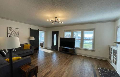 Charming Retreat 5 Min to Tims Ford Lake Sleeps 8 - Foto 13