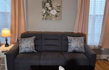 Relaxing Downtown 1 Bed, Dog Friendly Apartment with Deck, Dog Exercise Area - Foto 43