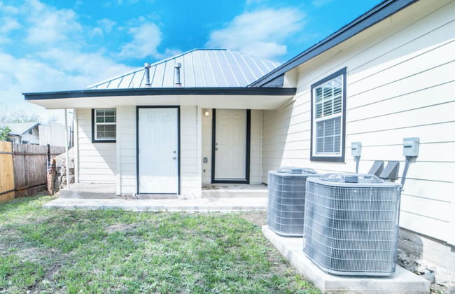 Fascinating 1br/1 BA Near Festive DT and Riverwalk - Foto 16