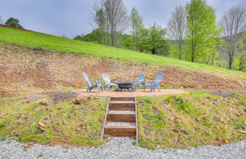 Pet-Friendly Boone Cabin with Mtn Views and Hot Tub! - Foto 25